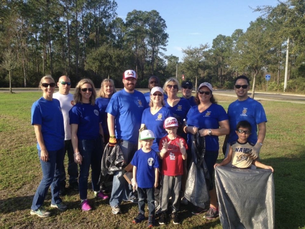 rotary-community-cleanup-08